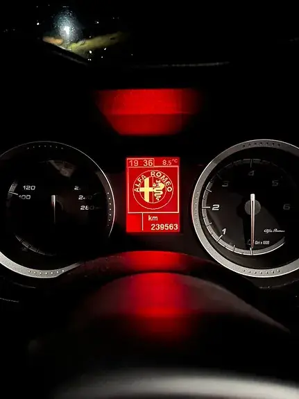 Alfa Romeo 159 2010 photo 5