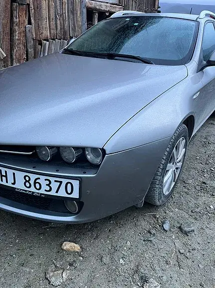 Alfa Romeo 159 2010 photo 4