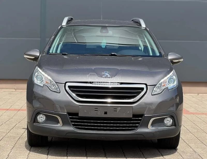 Peugeot 2008 2013 photo 2