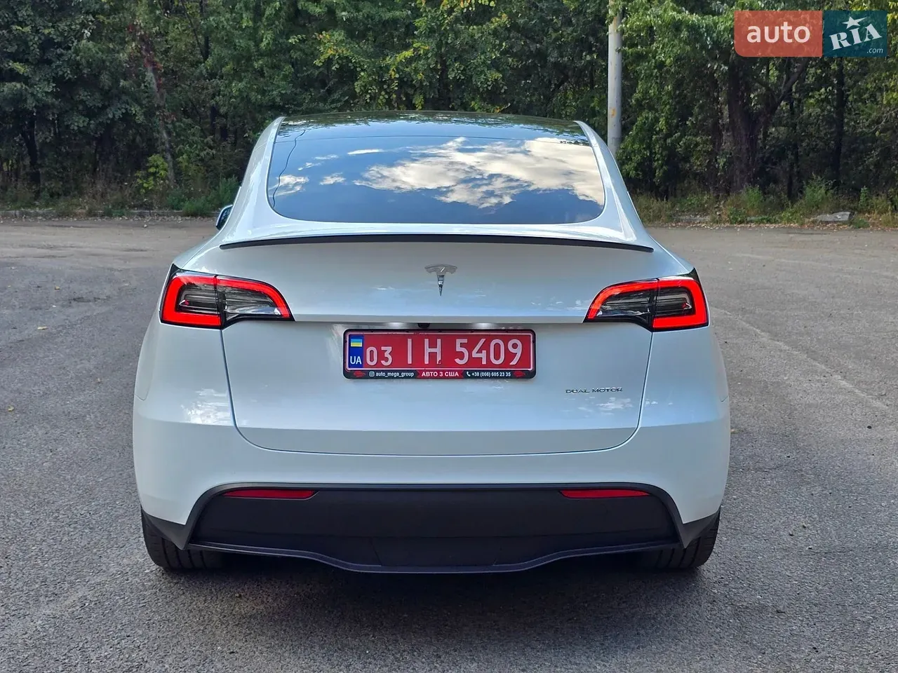 Tesla Model Y 2023 photo 5