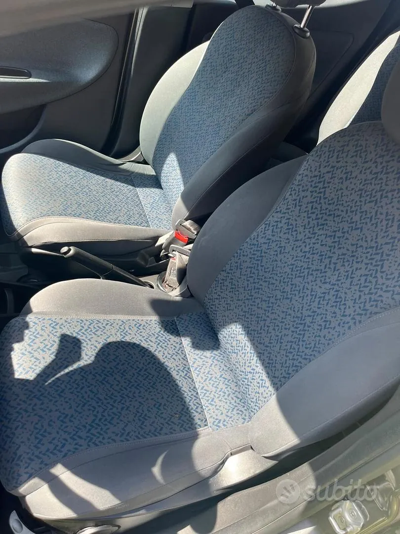 Lancia Ypsilon 2023 photo 4