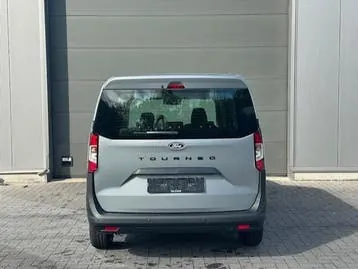 Ford Tourneo Courier 2026 photo 3