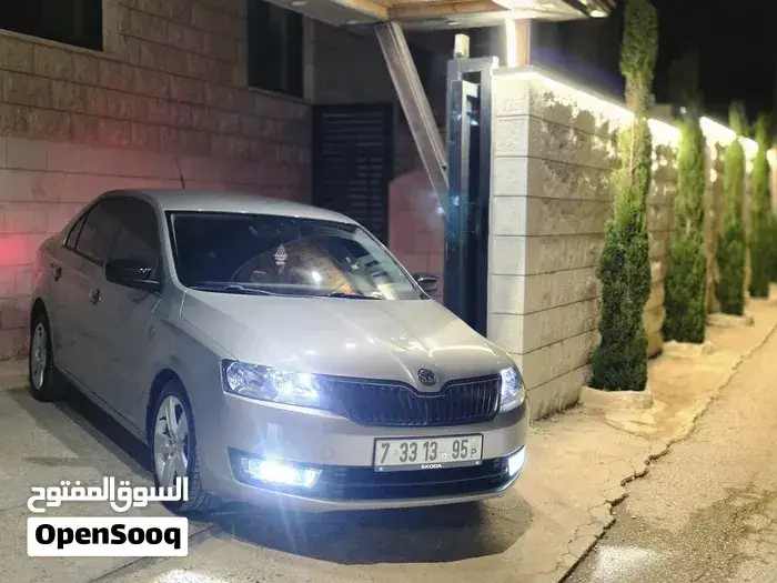 Skoda Rapid 2013 photo 3