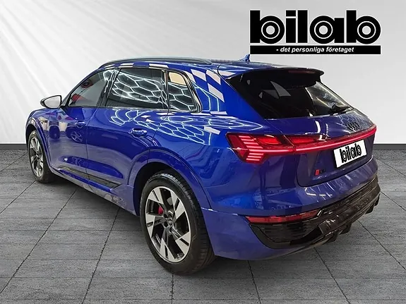 Audi Q8 2024 photo 3