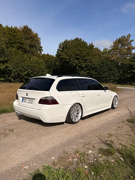 BMW 520D 2009 photo 3