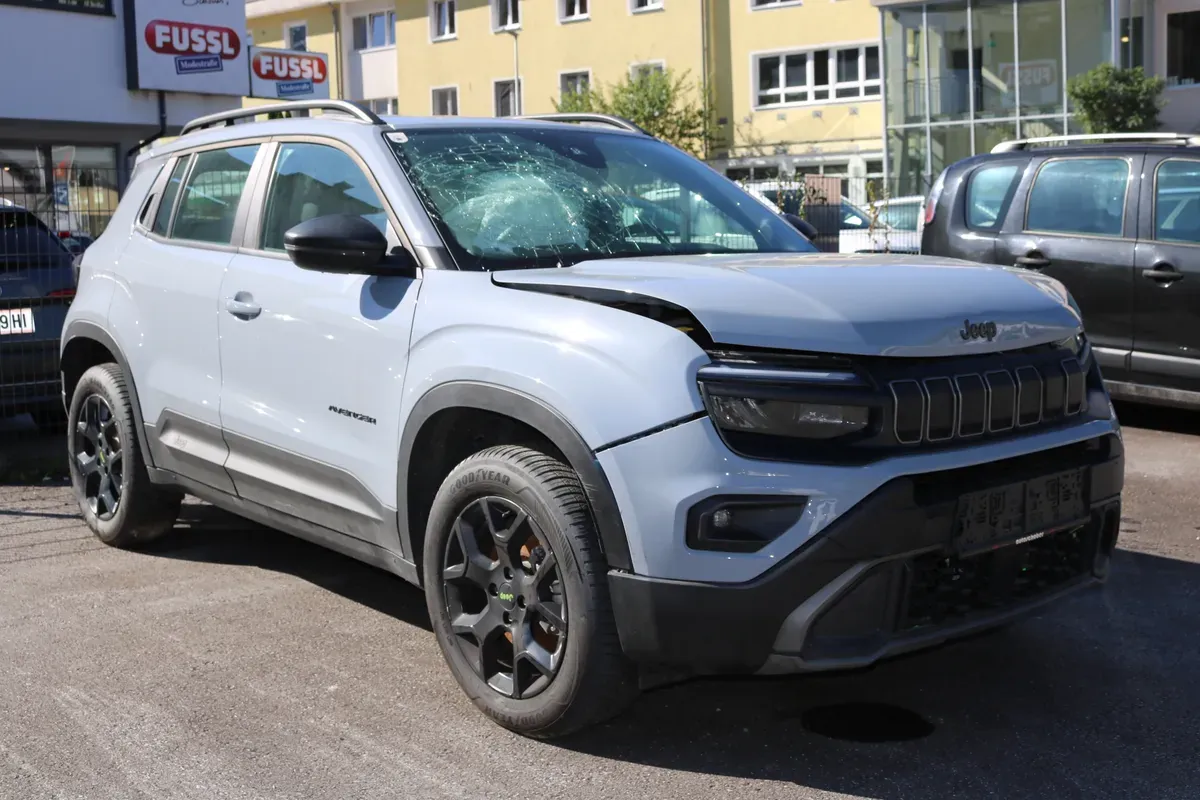 Jeep Avenger 2025 photo 2