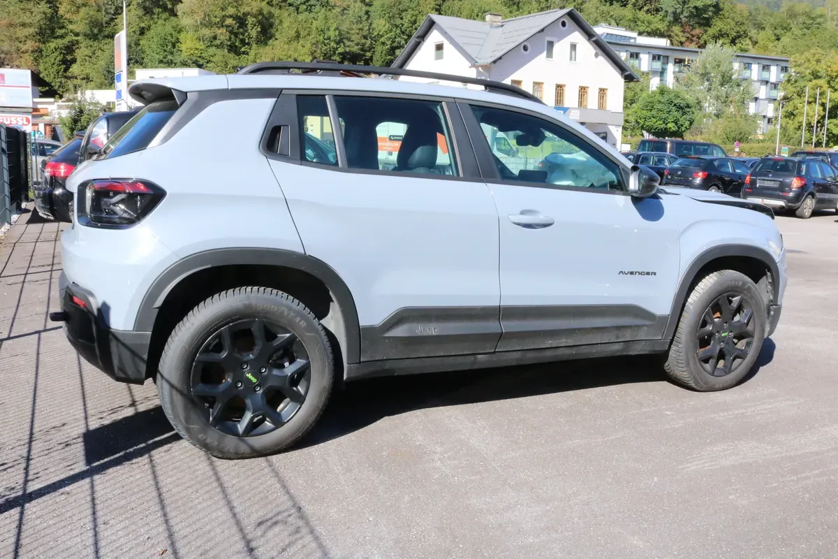 Jeep Avenger 2025 photo 3