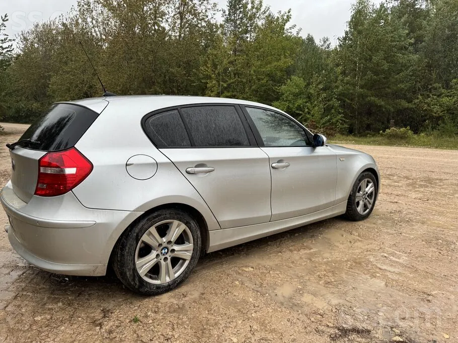 BMW 120 2007 photo 4