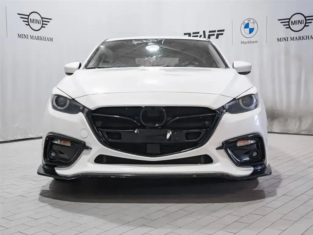 Mazda 3 2017 photo 3