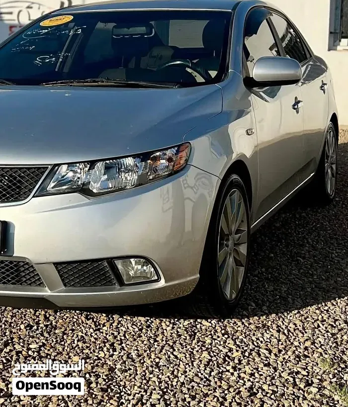 Kia Forte 2011 photo 4