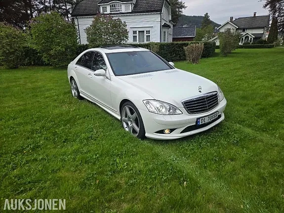 Mercedes-Benz S-Class 2007 photo 2