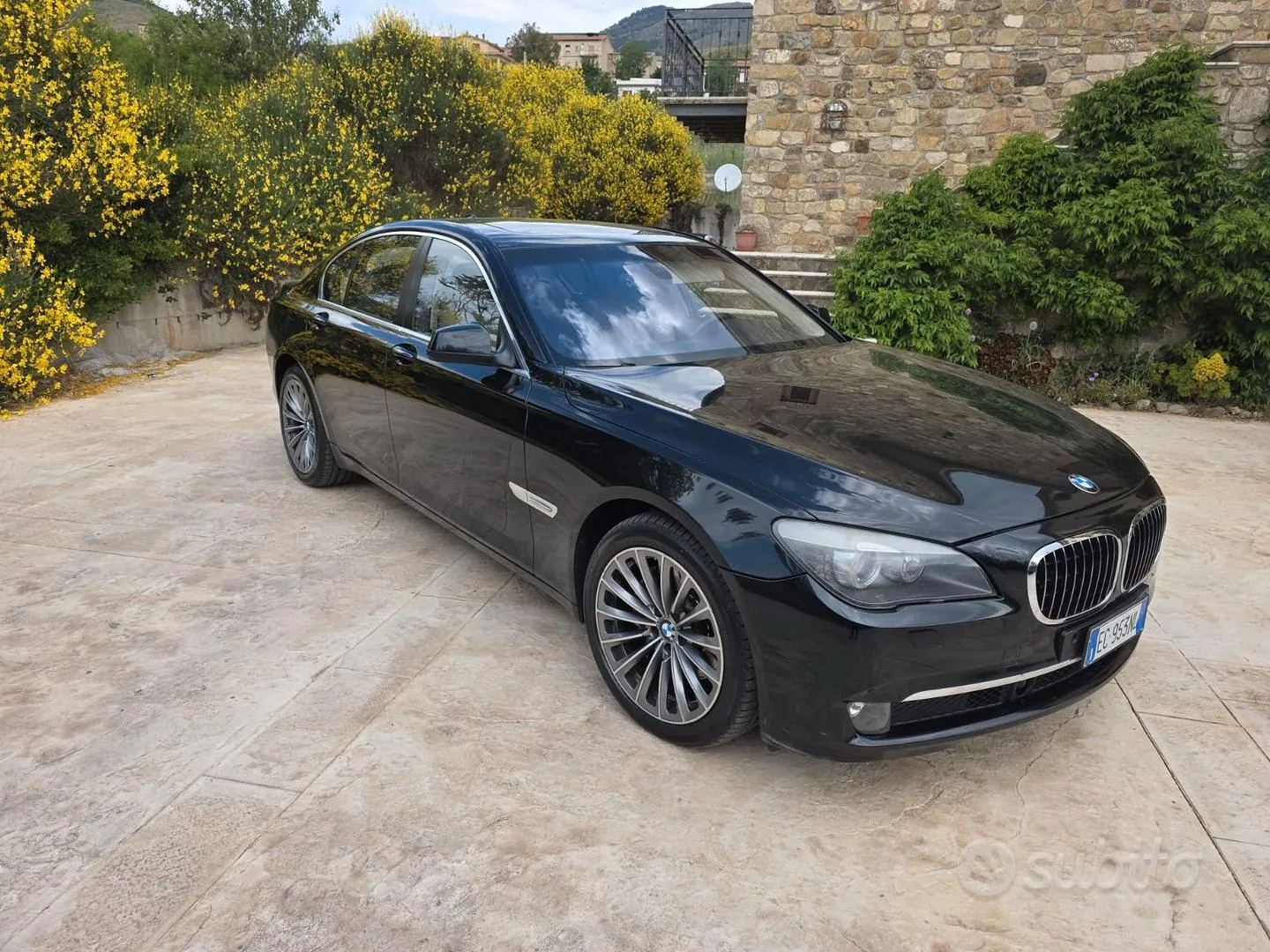 BMW 730 2010 photo 3