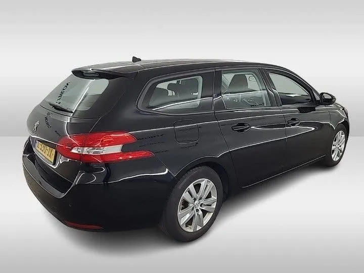Peugeot 308 2021 photo 2