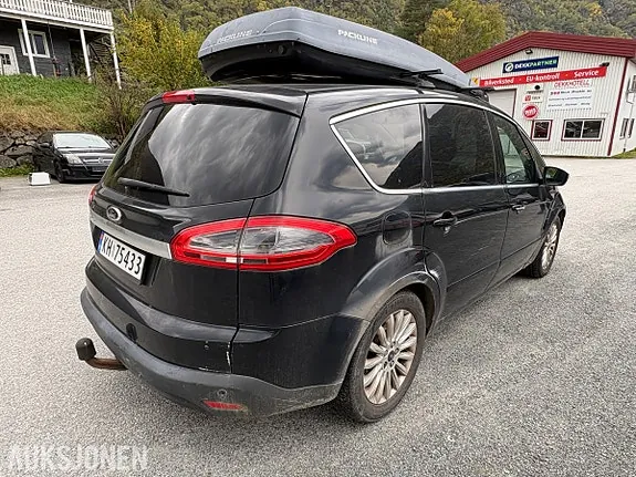 Ford S-Max 2011 photo 3