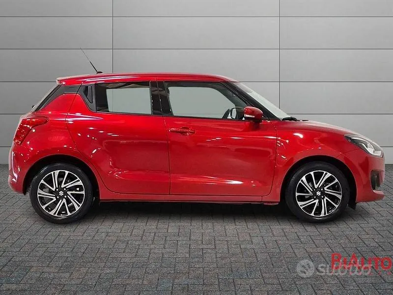 Suzuki Swift 2023 photo 3