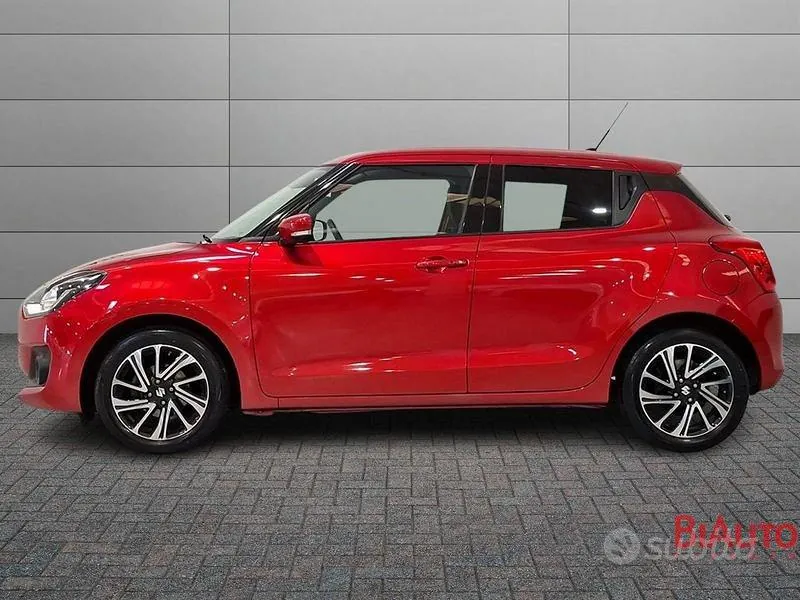 Suzuki Swift 2023 photo 2