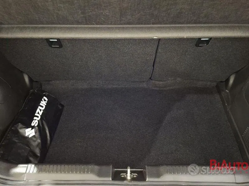 Suzuki Swift 2023 photo 5