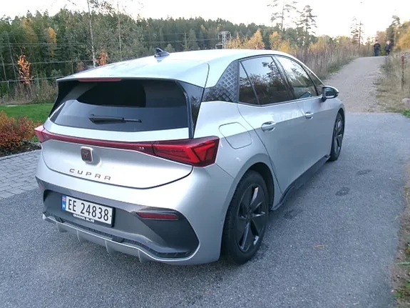 Cupra Born 2022 photo 5