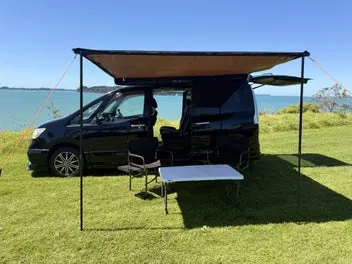 Nissan Serena 2011 photo 3