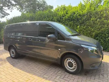 Mercedes-Benz Vito 2023 photo 2