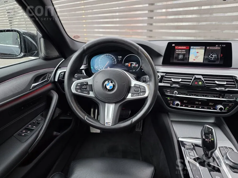 BMW 530 2019 photo 5