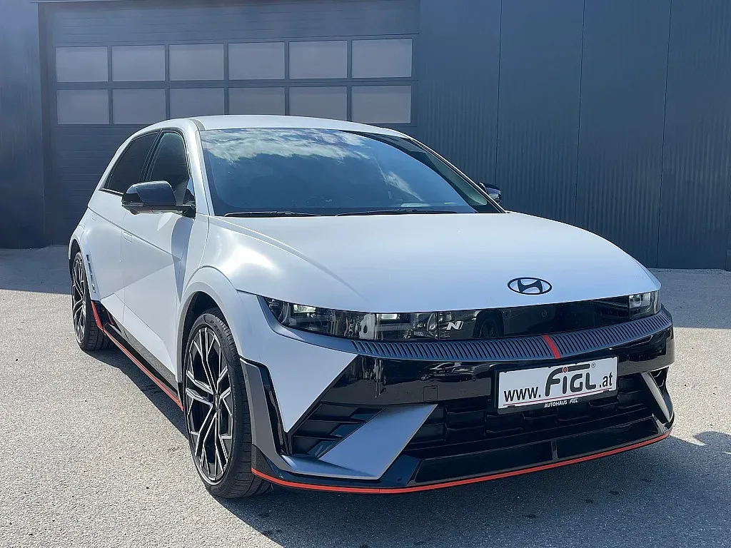 Hyundai Ioniq 5 2024 photo 2