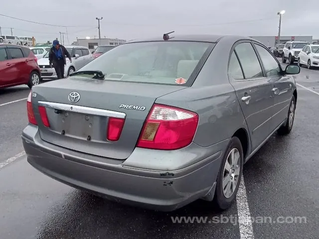 Toyota Premio 2004 photo 4