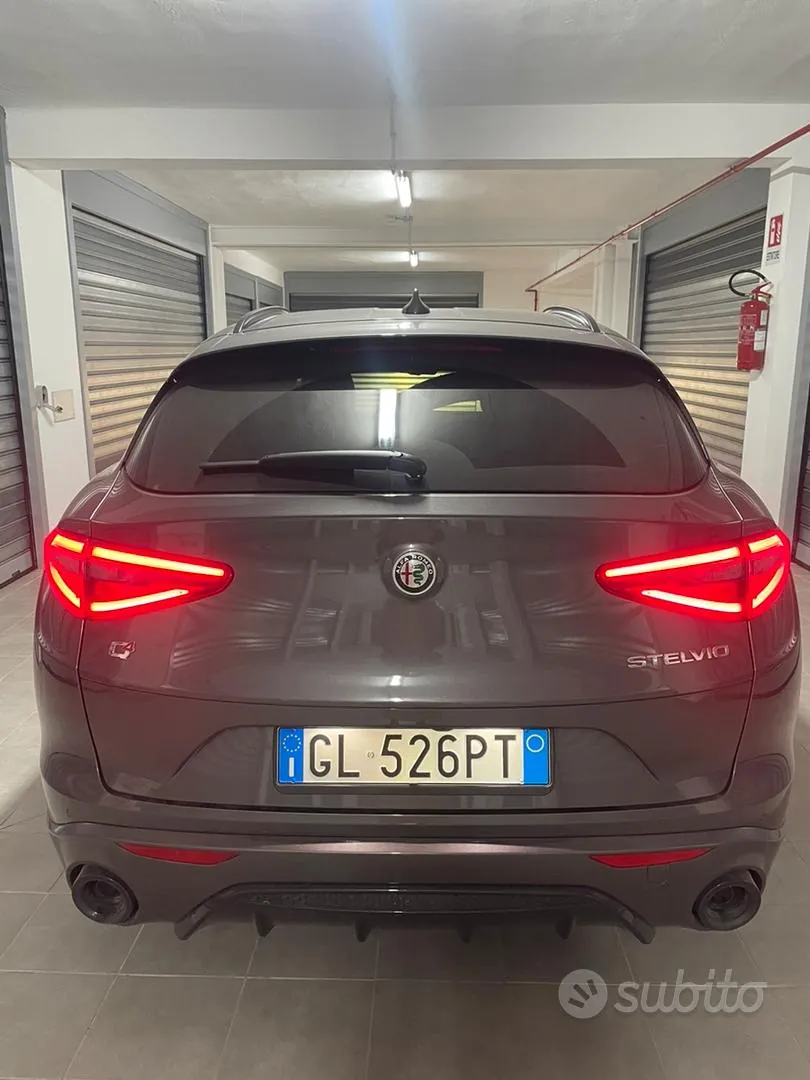 Alfa Romeo Stelvio 2022 photo 3