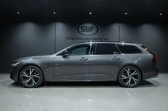 Volvo V90 2021 photo 2