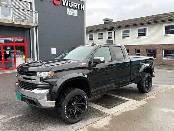 Chevrolet Silverado 1500 2020 photo 2