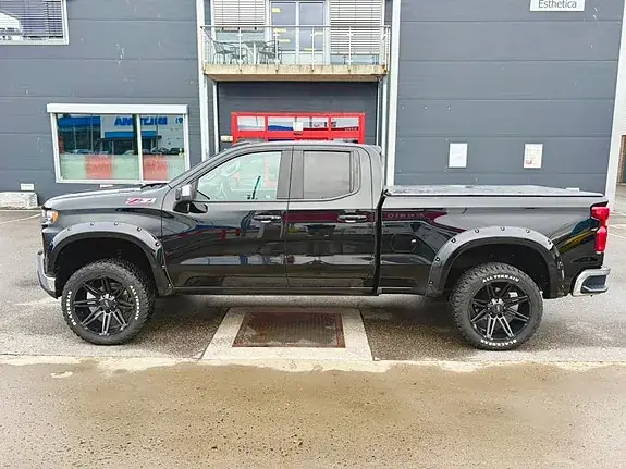 Chevrolet Silverado 1500 2020 photo 3