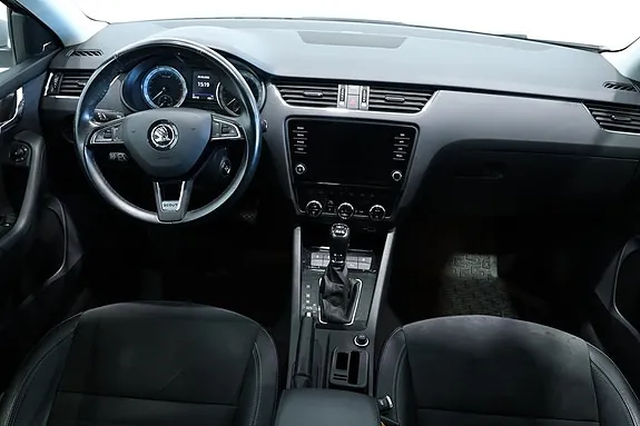 Skoda Octavia 2020 photo 5