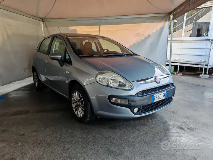Fiat Punto Evo 2011 photo 3