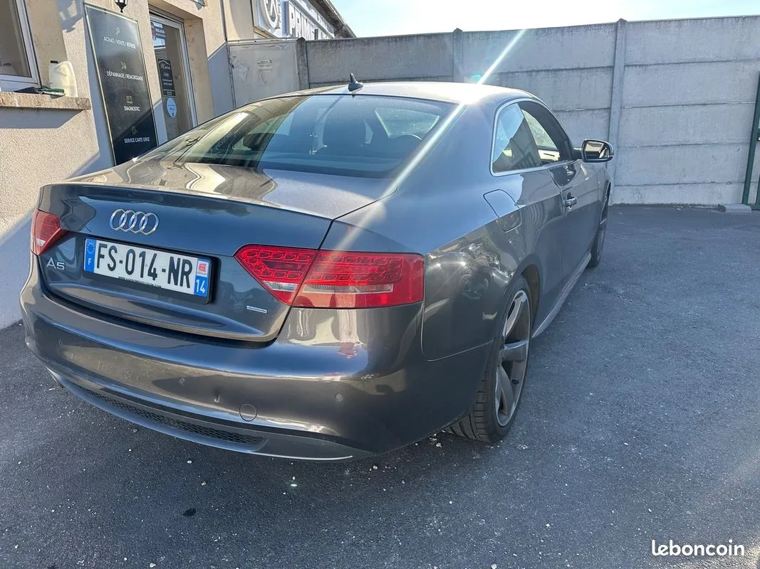 Audi A5 2011 photo 4