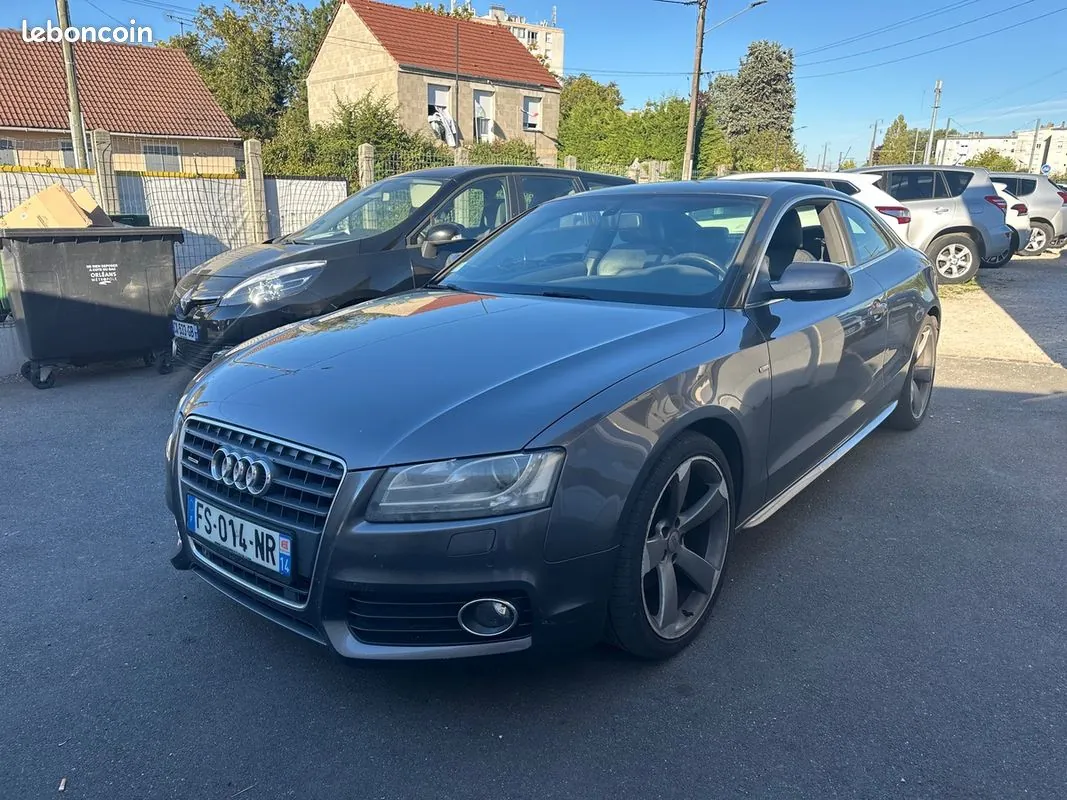 Audi A5 2011 photo 2