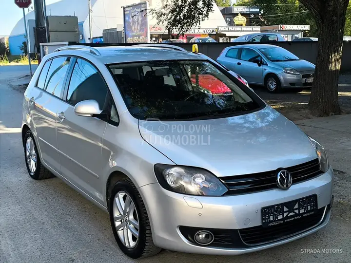 Volkswagen Golf Plus 2012 photo 2