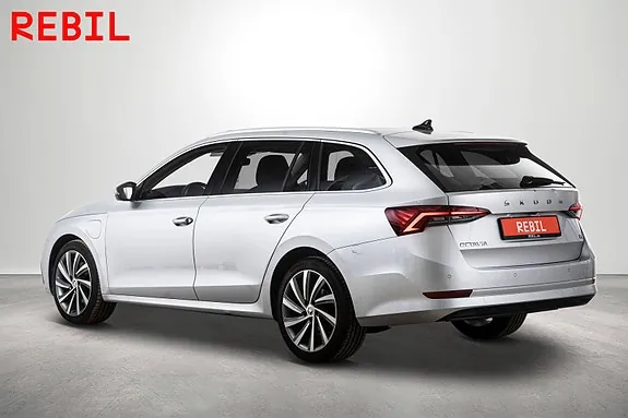 Skoda Octavia 2021 photo 5