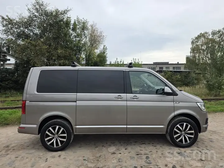 Volkswagen Multivan 2017 photo 4