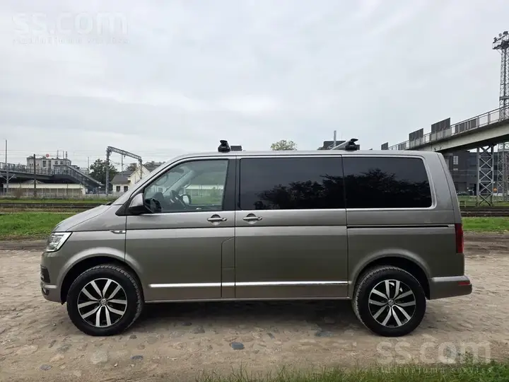 Volkswagen Multivan 2017 photo 3