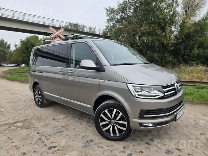 Volkswagen Multivan 2017 photo 2