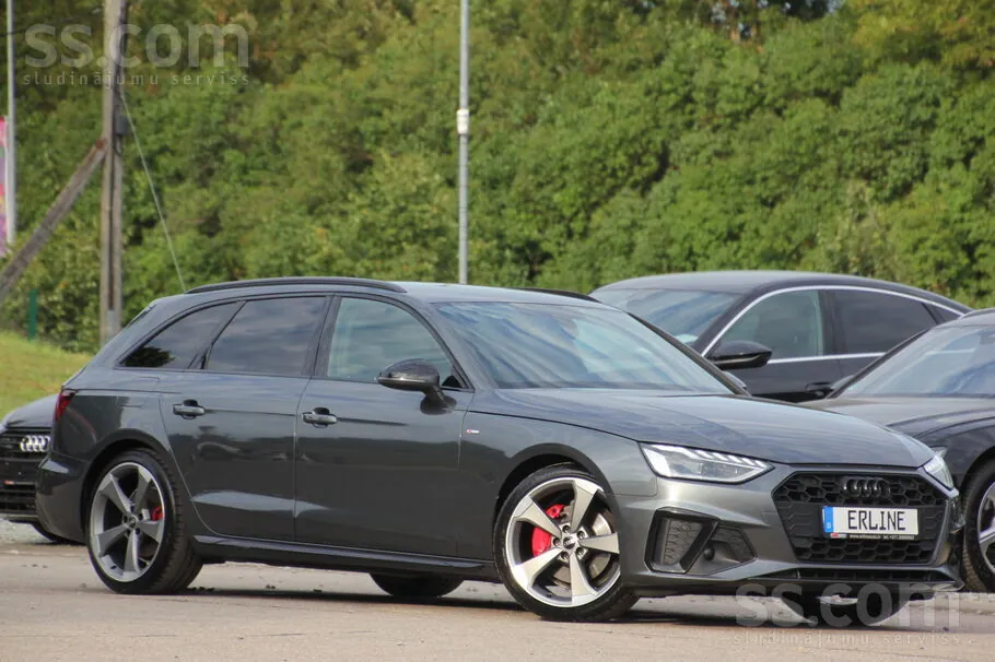 Audi A4 2022 photo 3