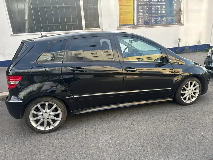 Mercedes-Benz B-Class 2006 photo 3