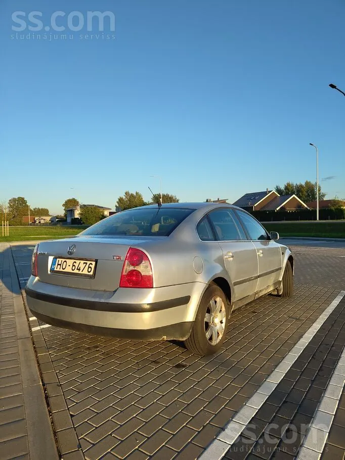 Volkswagen Passat 2001 photo 4