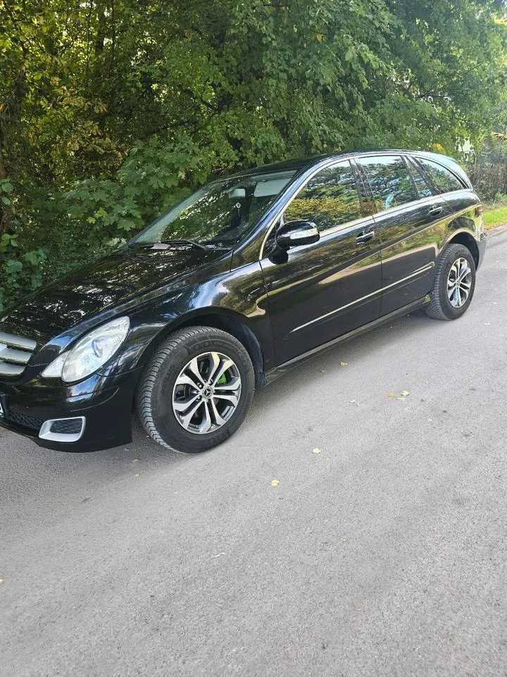 Mercedes-Benz R-Class