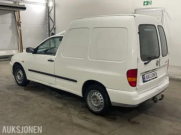 Volkswagen Caddy 2003 photo 2