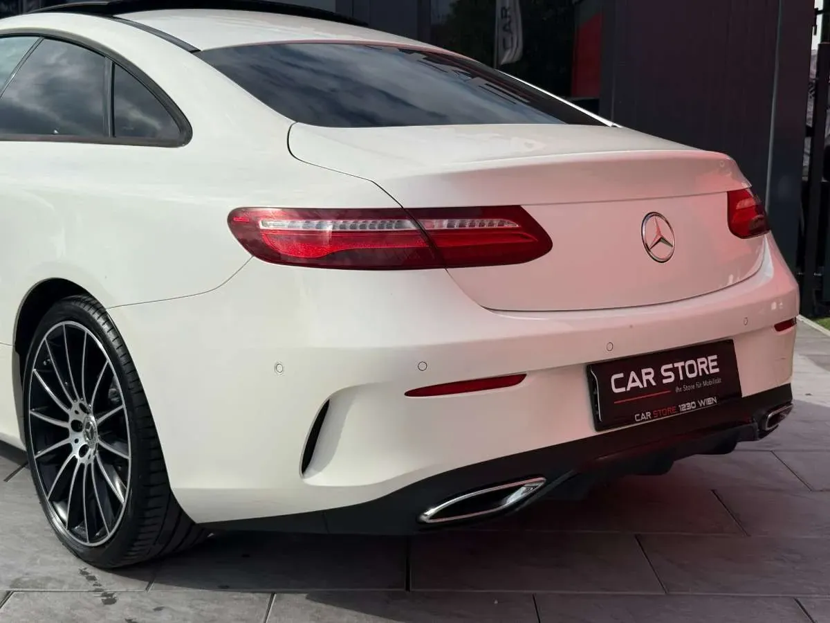 Mercedes-Benz E-Class 2017 photo 5