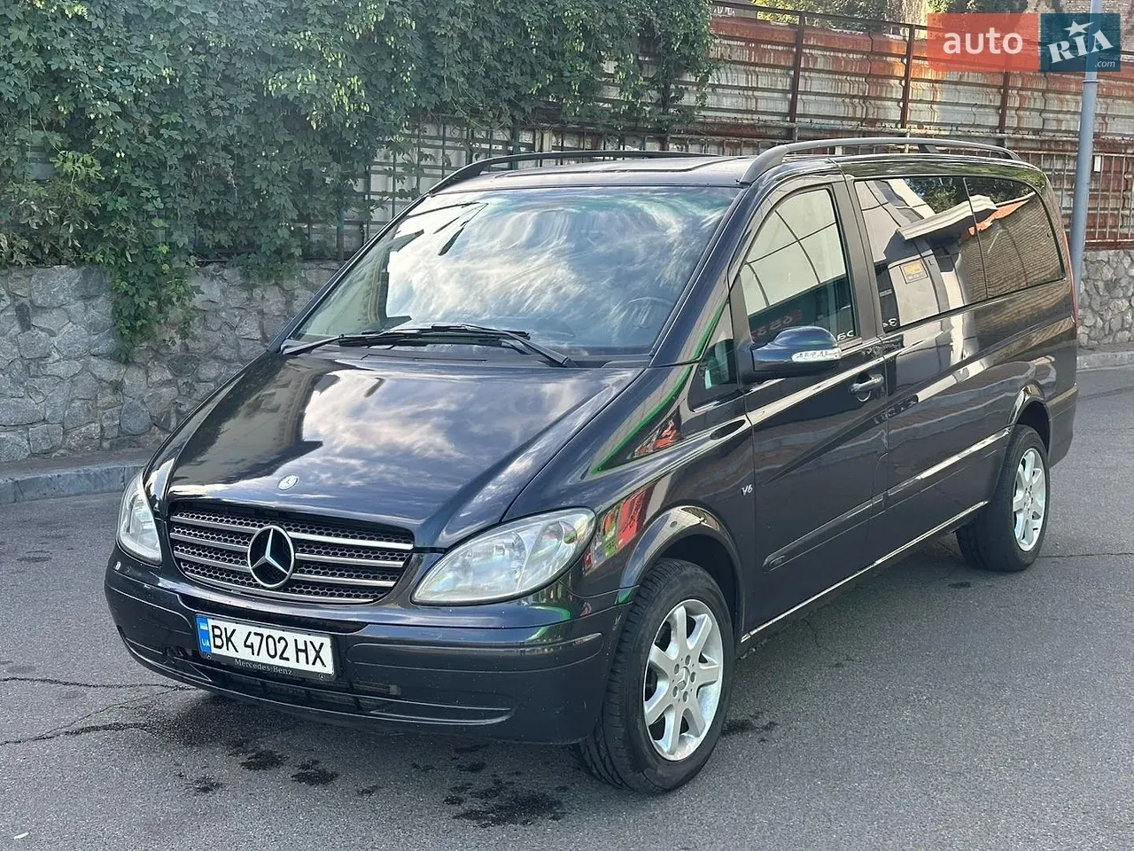 Mercedes-Benz Viano 2006 photo 2