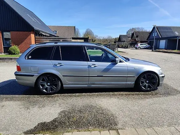 BMW 330I 2004 photo 3