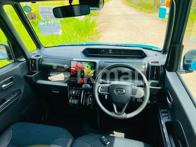 Daihatsu Tanto 2024 photo 3