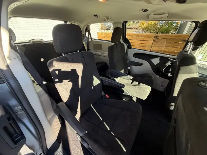 Dodge Grand Caravan 2017 photo 4